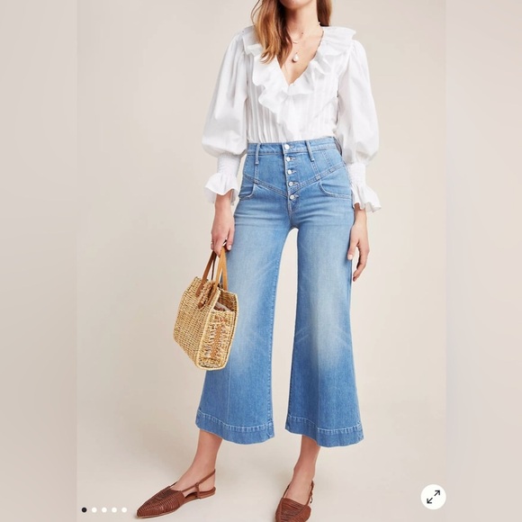 MOTHER Denim - MOTHER The Swooner Roller Cropped Wide-Leg Jeans in Post No Bills Size 29